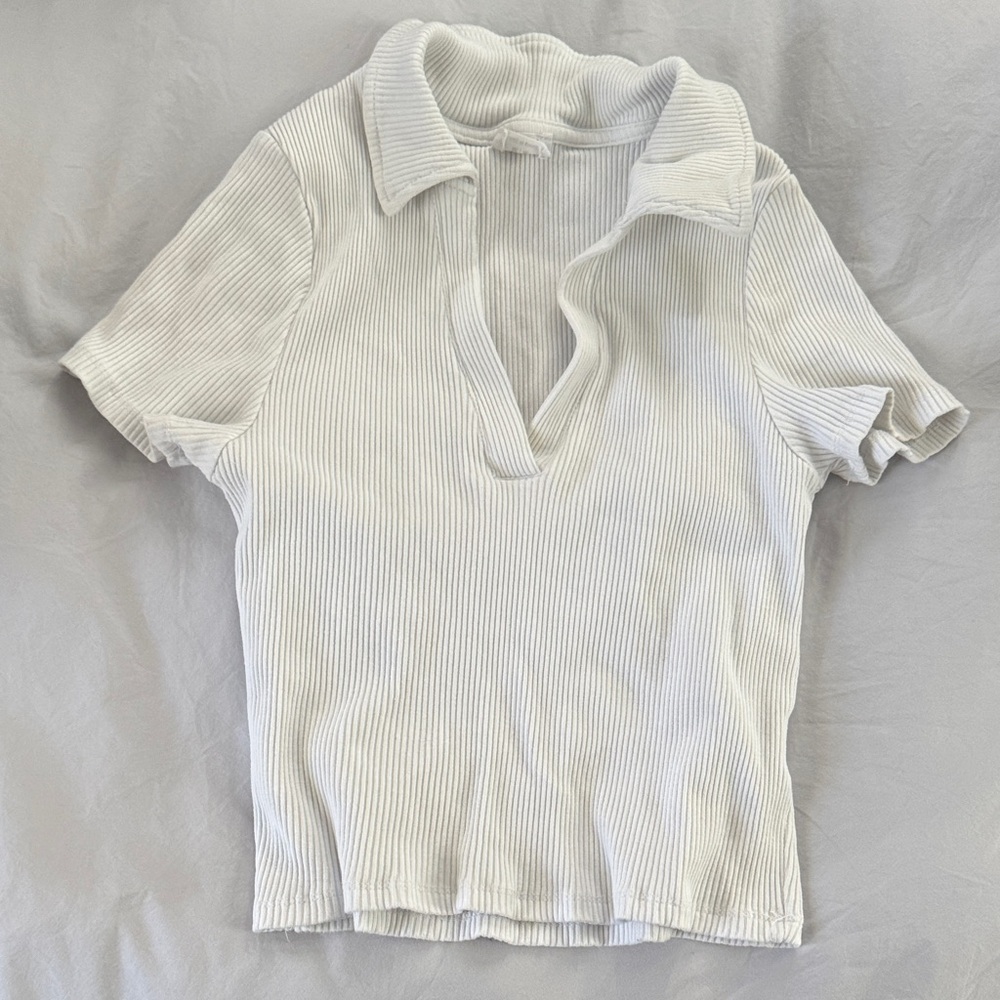 Women's White Collared Ribbed Cropped Top